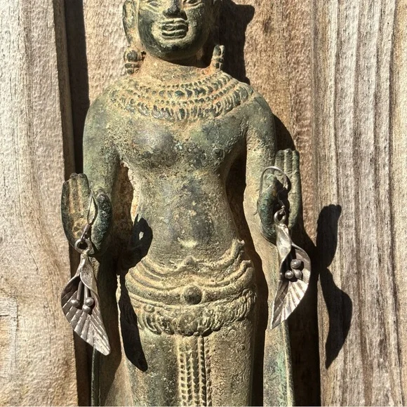 Vintage Artisan Turkish Sterling Silver Calla Lily Earrings - Picture 7 of 7